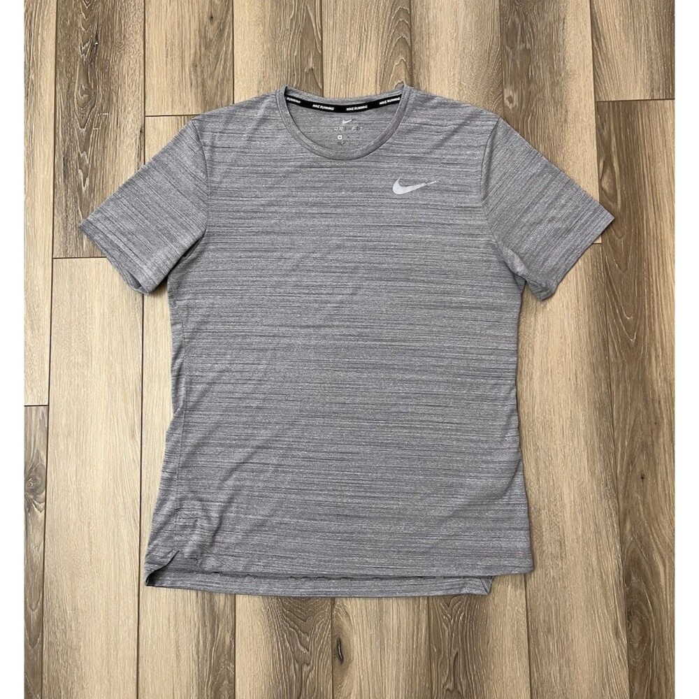 Nike Running Dri-Fit Gray Athletic Short Sleeve Tee Mens Sz Medium Stretch Gym